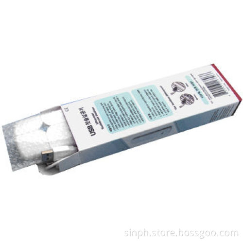 New Products UV Toothbrush Sterilizer Case with AAA Batteries, LED Flashlight, Good-quality